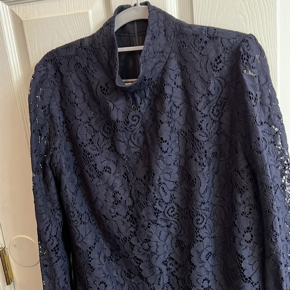 Top - Picture 2 of 5